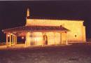 Iglesia de Santo Tirso de noche